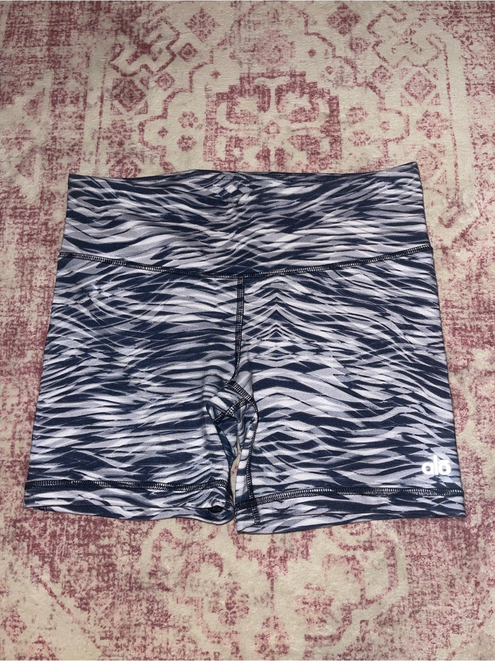 ALO Yoga Women’s Black & White Zebra-Style Biker Active Shorts